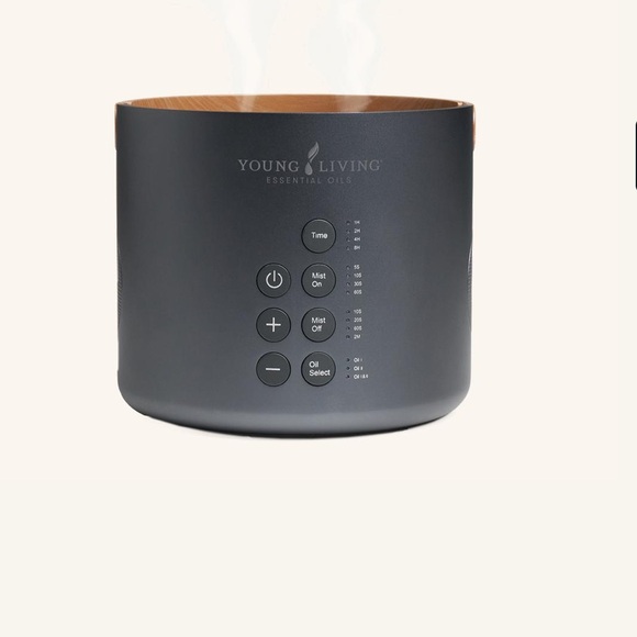 SOLD!! NEW YOUNG LIVING DUET BLUE TOOTH SPEAKER DIFFUSER WITH 8 Essential Oils - Picture 5 of 15